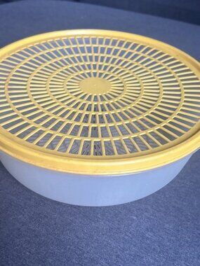 Colander Veggie Washer Vintage Tupperware 1835-4 Strainer Bowl With Lid